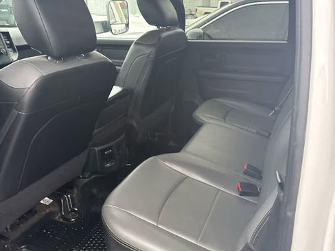 Used 2021 RAM 3500 Tradesman w/ Chrome Appearance Group image 22