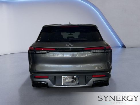 Certified 2024 INFINITI QX60 Pure FWD image 6