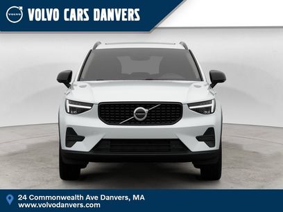 New 2026 Volvo XC40 B5 Core w/ Protection Package Premier