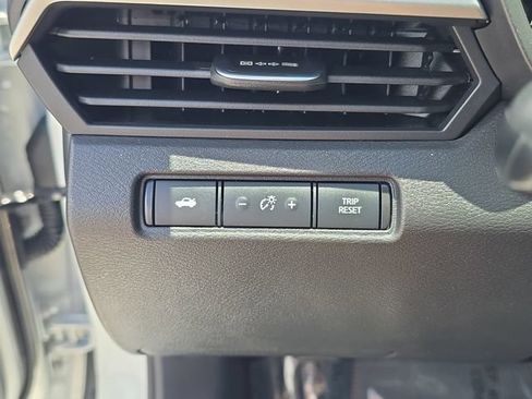 Used 2024 Nissan Altima 2.5 SR w/ SR Premium Package FWD image 22