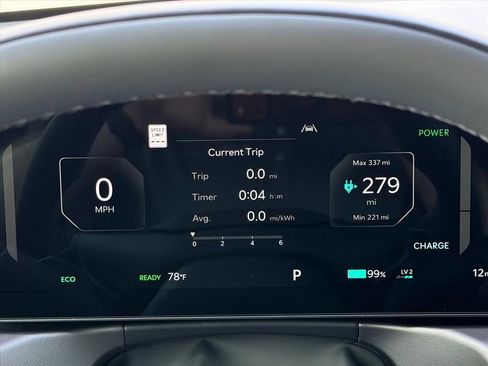 New 2026 Kia EV9 Wind image 17