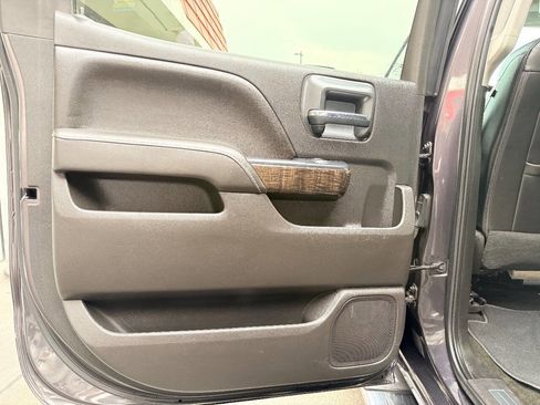 Used 2016 GMC Sierra 2500 Denali w/ Duramax Plus Package image 32