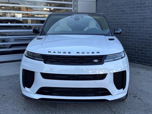 New 2027 Land Rover Range Rover Sport SV AWD/4WD image 2