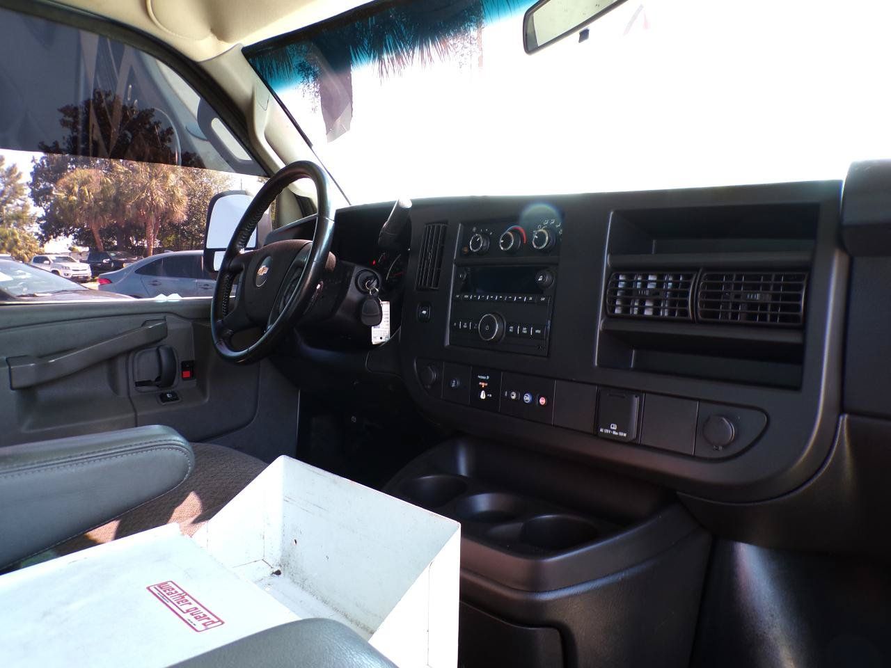 Used 2022 Chevrolet Express 2500 w/ Driver Convenience Package RWD image 19