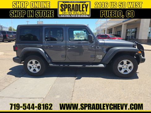 Used 2019 Jeep Wrangler Unlimited Sport S AWD/4WD image 3
