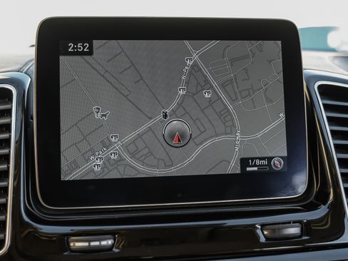 Used 2019 Mercedes-Benz GLS 450 4MATIC image 20