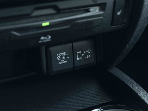 Used 2019 Honda Pilot Touring image 34