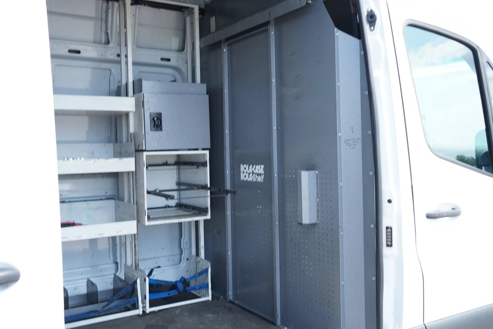 Used 2021 Freightliner Sprinter 2500 RWD image 18