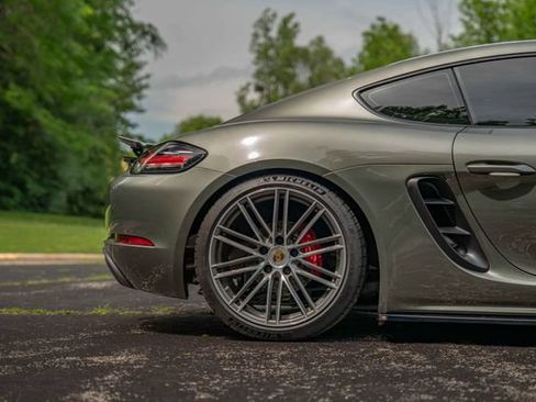 Used 2024 Porsche 718 Cayman S RWD image 31