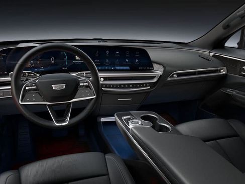 New 2025 Cadillac Lyriq Luxury image 24