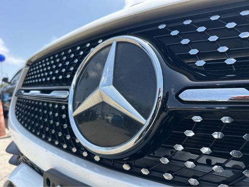 Used 2022 Mercedes-Benz GLC 300 image 43