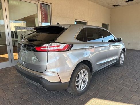 Certified 2024 Ford Edge SEL AWD/4WD image 4