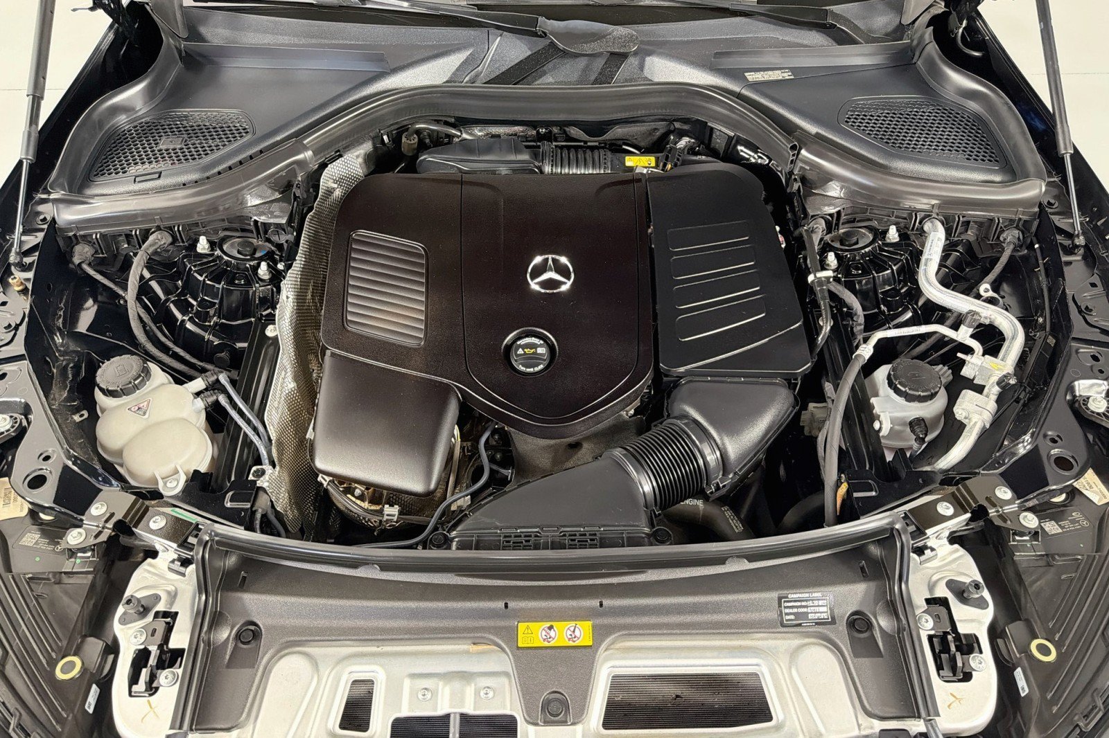 Used 2023 Mercedes-Benz GLC 300 image 11
