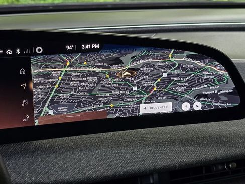 Used 2024 Lucid Air Touring AWD/4WD image 31