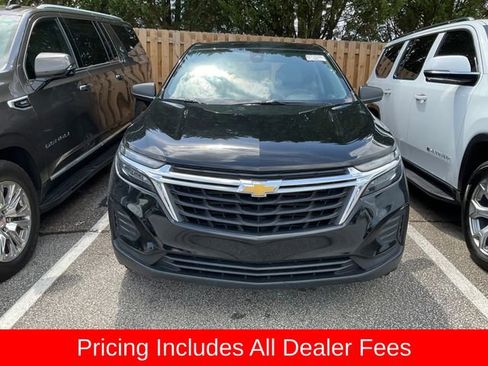 Used 2024 Chevrolet Equinox LS w/ Driver Confidence II Package FWD image 2