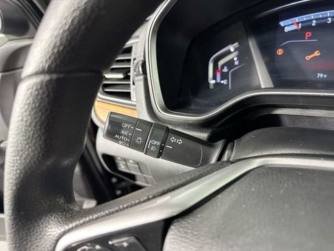Used 2019 Honda CR-V EX image 16