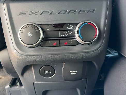 Used 2025 Ford Explorer ST-Line w/ Premium Package RWD image 20