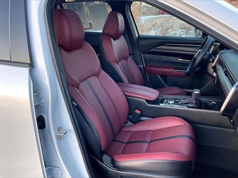 Certified 2025 MAZDA CX-50 AWD 2.5 Hybrid w/ Weather Package image 7