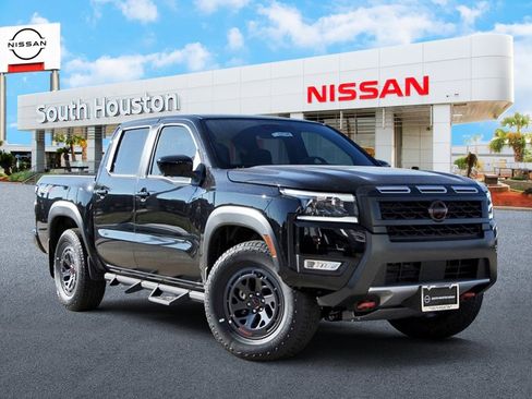 New 2026 Nissan Frontier PRO-4X w/ Pro-4x Convenience Package image 1