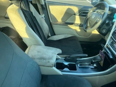 Used 2014 Honda Accord LX image 3
