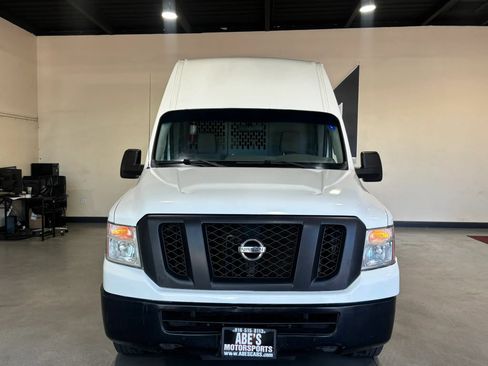 Used 2015 Nissan NV 2500 SV w/ Technology Package RWD image 3