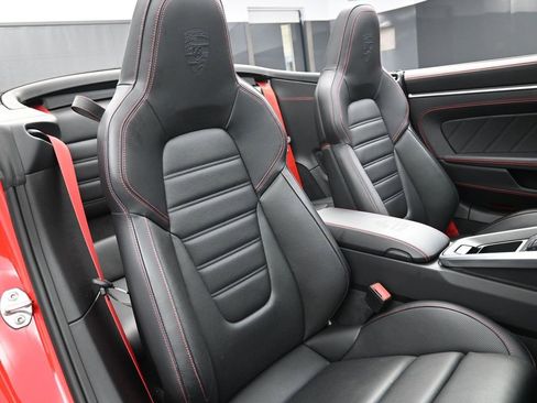 Certified 2022 Porsche 911 Turbo S image 28