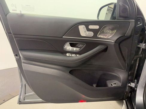 Used 2025 Mercedes-Benz GLS 450 GLS 450 image 5