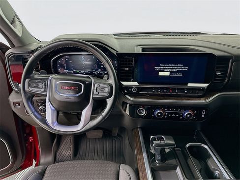 Used 2024 GMC Sierra 1500 Elevation image 19
