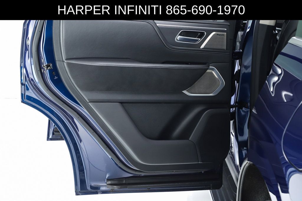 Used 2025 INFINITI QX80 Sensory AWD/4WD image 18