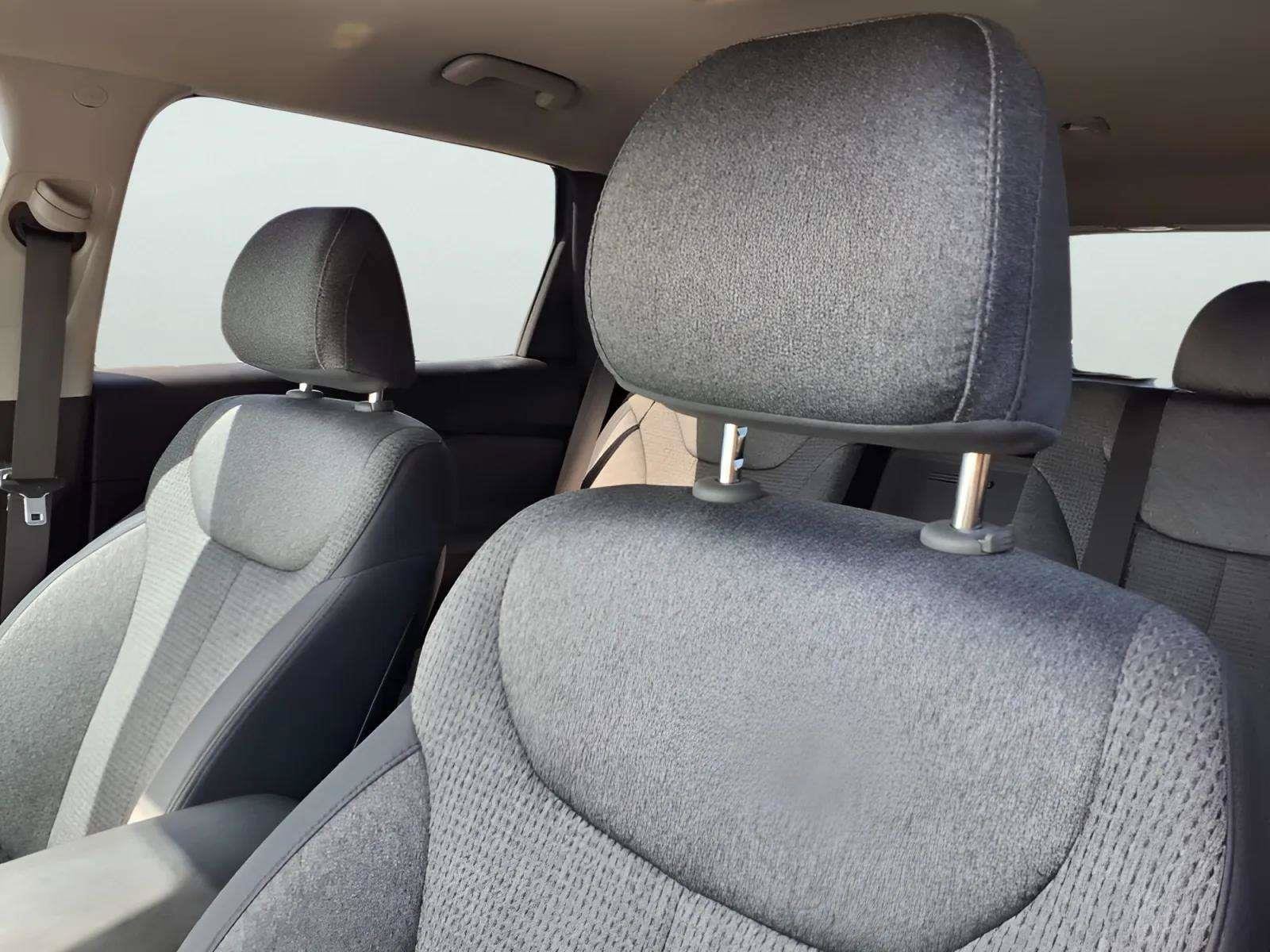 Certified 2023 Hyundai Santa Fe SEL FWD image 15
