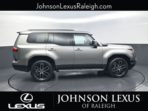 New 2026 Lexus GX 550 550 Premium+ image 6