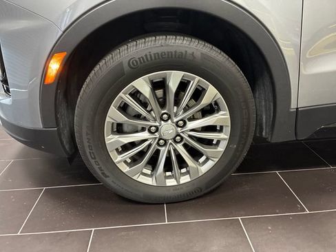 Certified 2024 Cadillac XT4 Premium Luxury w/ Technology Package FWD image 28