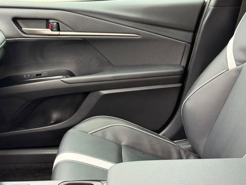 Used 2026 Toyota Camry SE w/ Convenience Package image 12