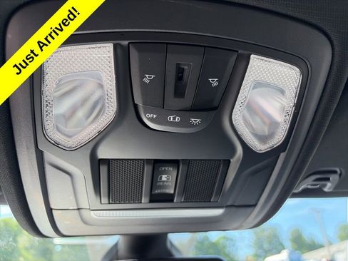 Used 2019 RAM 1500 Big Horn AWD/4WD image 38
