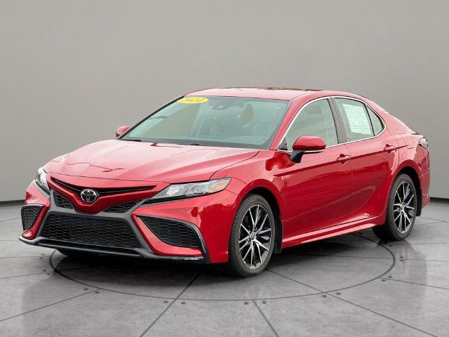 Certified 2024 Toyota Camry SE w/ Convenience Package FWD image 2