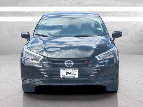 Used 2024 Nissan Versa SR FWD image 3