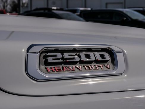 Used 2026 RAM 2500 Laramie w/ Towing Technology Group AWD/4WD image 11
