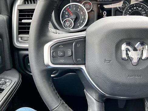 Used 2025 RAM 2500 Big Horn AWD/4WD image 6