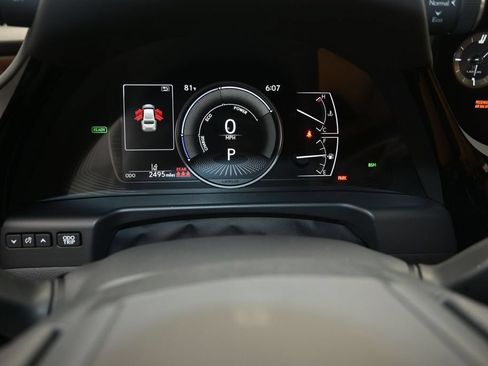 Certified 2025 Lexus ES 300h Ultra Luxury FWD image 14