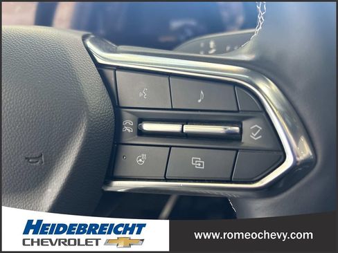 Used 2024 Chevrolet Blazer EV LT AWD/4WD image 20