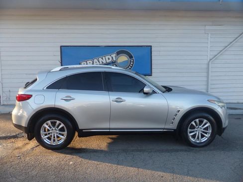 Used 2011 INFINITI FX35 AWD w/ Premium Pkg image 30