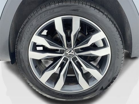 Used 2023 Volkswagen Atlas Cross Sport SEL Premium R-Line image 56