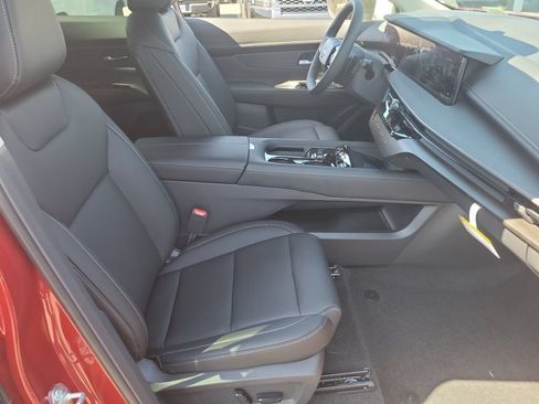 New 2026 Nissan Murano SV AWD/4WD image 12