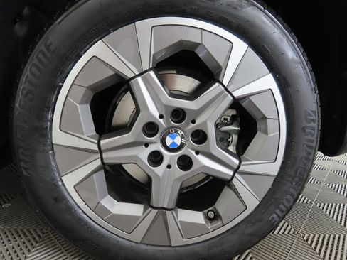 Certified 2025 BMW X1 xDrive28i w/ Premium Package image 30