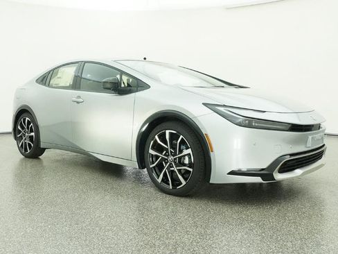 New 2026 Toyota Prius Plug-In Hybrid FWD image 49