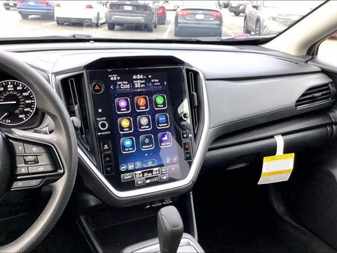 Used 2024 Subaru Crosstrek 2.0i Premium image 6