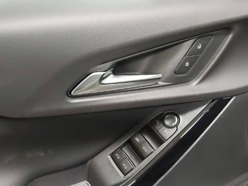 New 2026 Chevrolet Equinox LT w/ Convenience Package II image 25