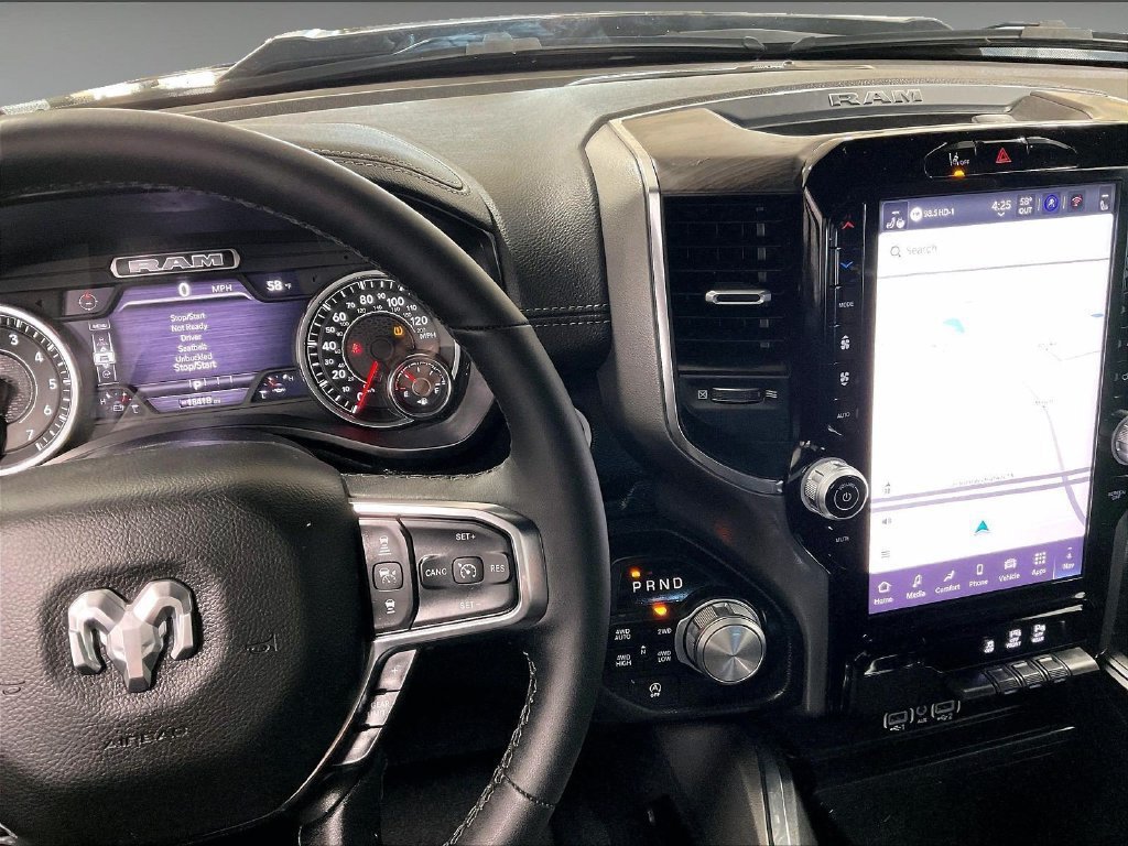 Used 2025 RAM 1500 Laramie w/ Sport Appearance Package AWD/4WD image 18