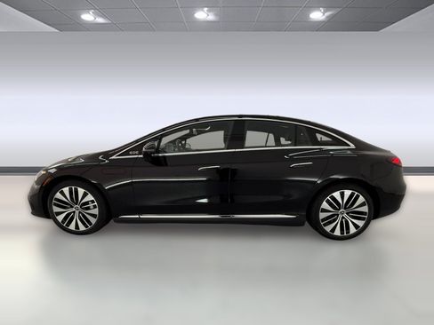 Used 2023 Mercedes-Benz EQE 350+ 4MATIC Sedan image 2
