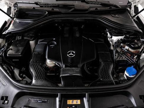 Used 2019 Mercedes-Benz GLS 450 4MATIC w/ Premium 1 Package image 56